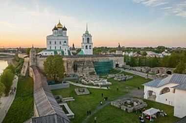 Экскурсия по Кремлю для школьных групп